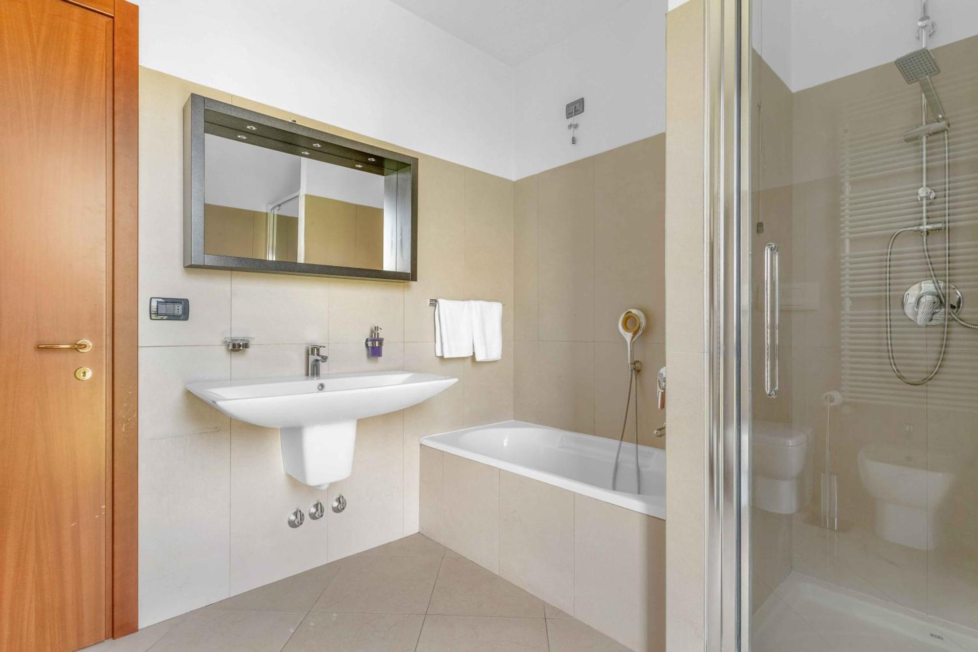 Santa Giulia Suite - Futurismo 17 Milano Exteriör bild